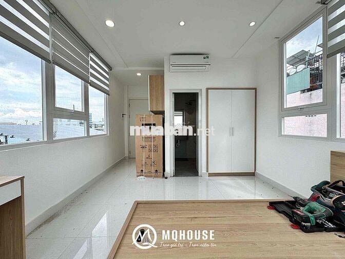 STUDIO CỬA SỔ, BAN CÔNG - NGAY ETOWN CỘNG HOÀ - NHÀ MỚI 100% full nt