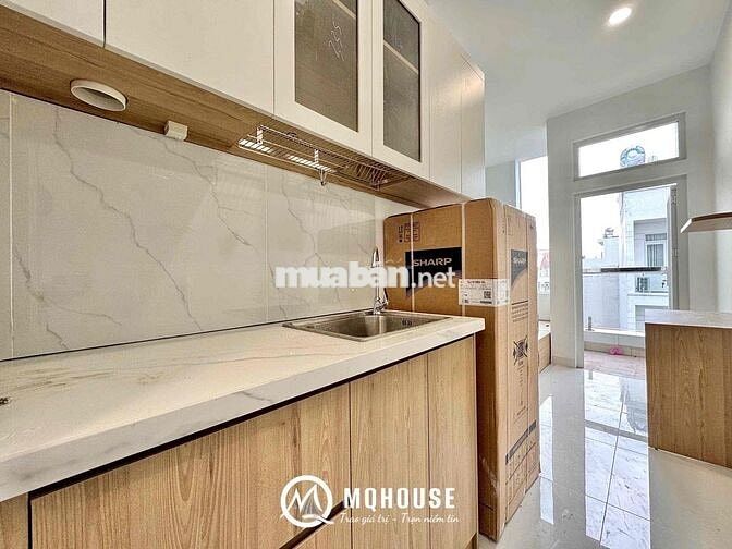 STUDIO CỬA SỔ, BAN CÔNG - NGAY ETOWN CỘNG HOÀ - NHÀ MỚI 100% full nt