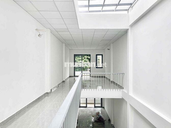 SIÊU PHẨM NHÀ MỚI - 7D Thăng Long, P.4, Tân Bình, 4x22m, 4 tầng