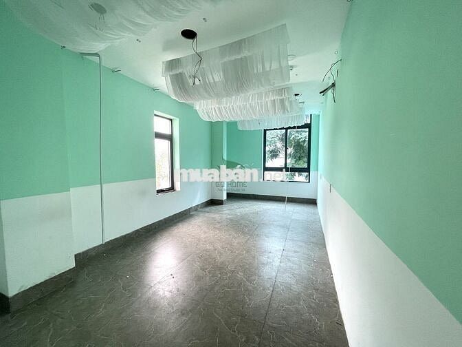 CHO THUÊ NHÀ VỪA Ở VỪA KINH DOANH 2 MẶT TIỀN 4 TẦNG Ở KĐT HÀ QUANG 2