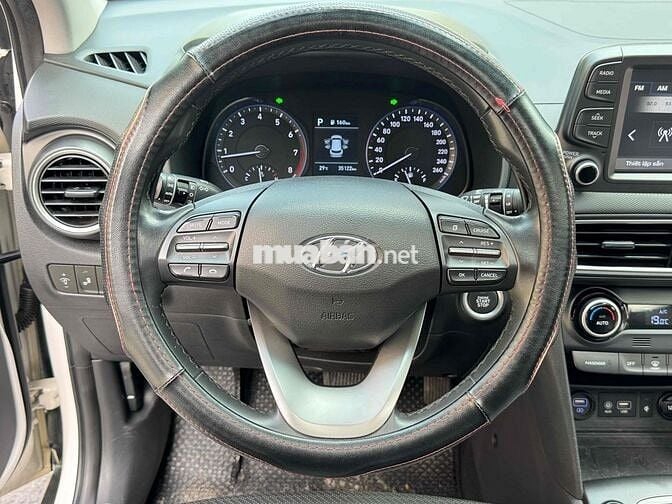 Hyundai Kona 1.6 Turbo 2019 còn mới quá
