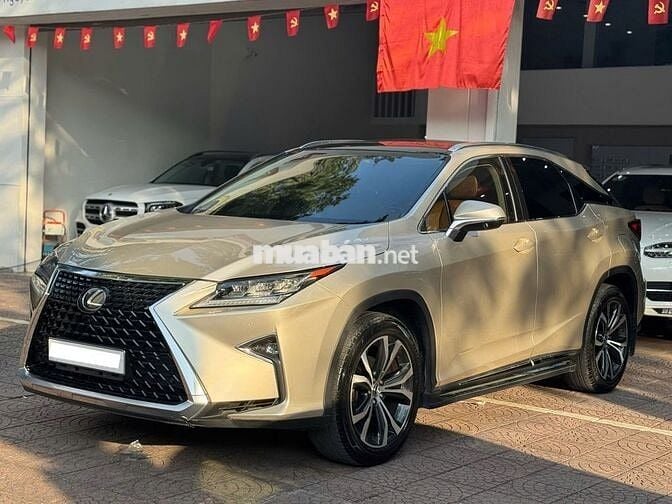 Lexus RX300 2018, giá hợp lý so với cây số ODO