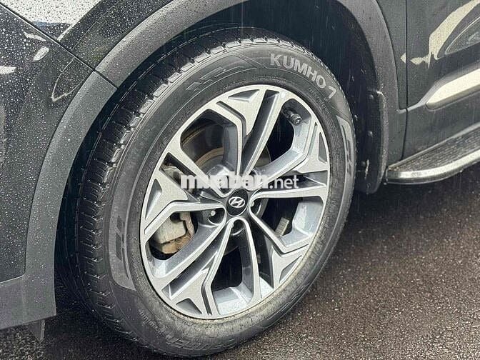 SantaFe xăng cao cấp 2021