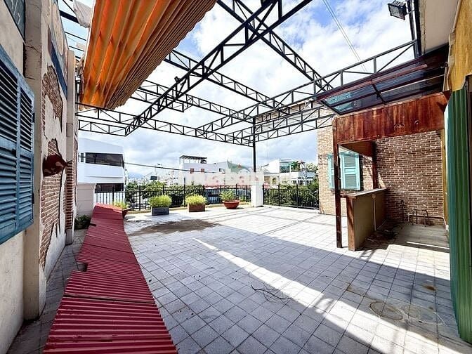 CHO THUÊ NHÀ KINH DOANH 3 TẦNG 518M2 MẶT TIỀN TRUNG TÂM GIÁ 60 TRIỆU