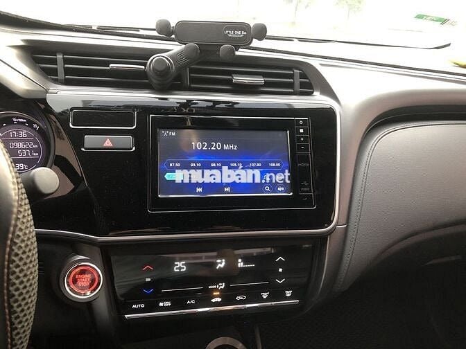 Honda City 2017 1.5 TOP - 102000 km