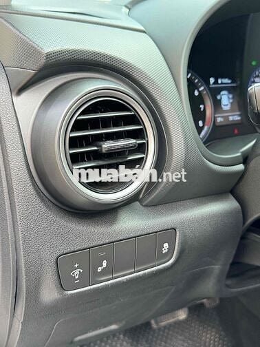 Hyundai Kona 1.6 Turbo 2019 còn mới quá