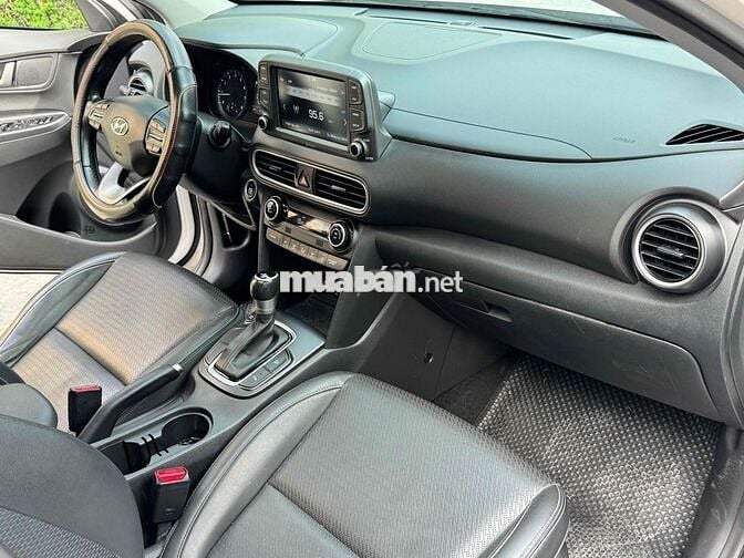 Hyundai Kona 1.6 Turbo 2019 còn mới quá
