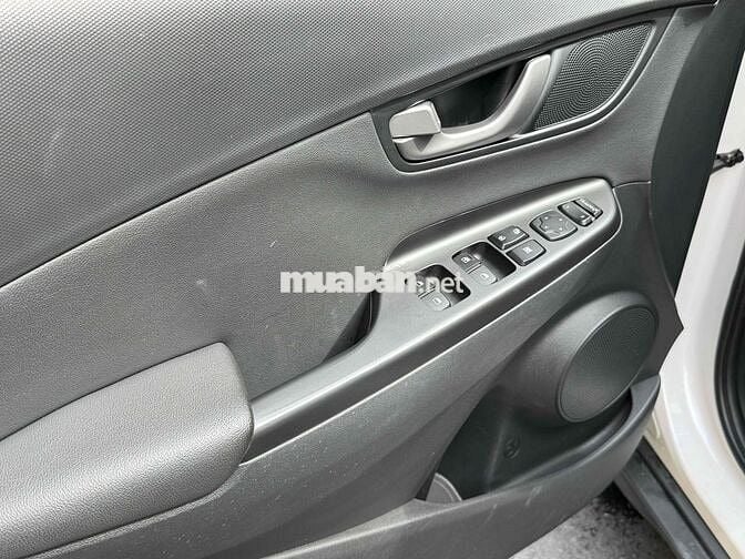 Hyundai Kona 1.6 Turbo 2019 còn mới quá