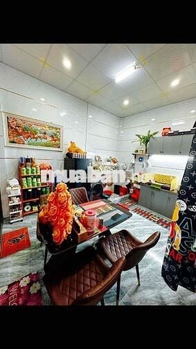 Bán gấp nhà thổ cư, tặng hết nội thất, đường dal xe 1,5tấn