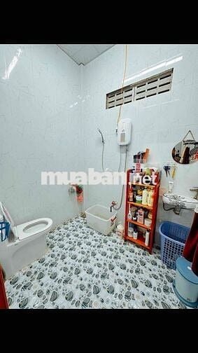 Bán gấp nhà thổ cư, tặng hết nội thất, đường dal xe 1,5tấn