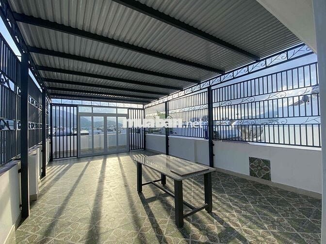 NHÀ 5 TẦNG VỪA Ở VÀ KINH DOANH THÍCH QUẢNG ĐỨC