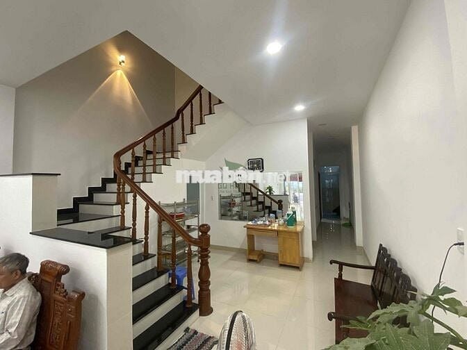 NHÀ 5 TẦNG VỪA Ở VÀ KINH DOANH THÍCH QUẢNG ĐỨC