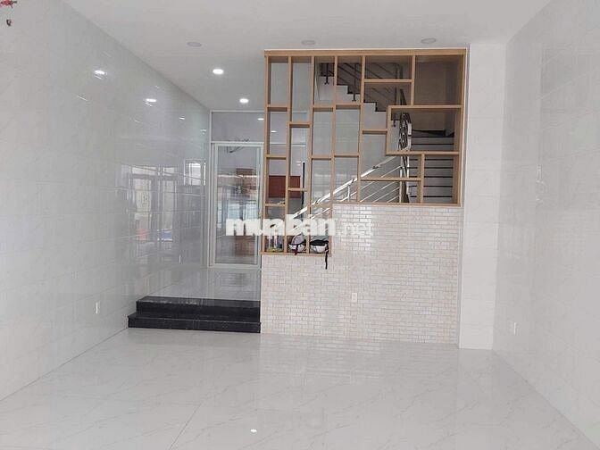 CHO THUÊ NHÀ MỚI ĐẸP KHU CAO LỖ SÁT PHẠM HÙNG Q8. 5X15M. CÓ MÁY LẠNH.