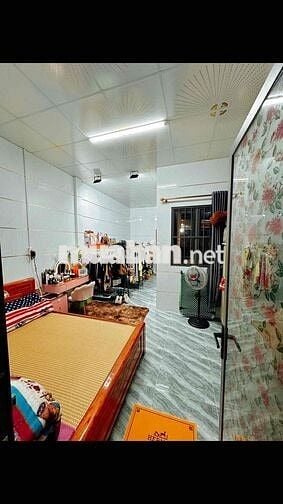 Bán gấp nhà thổ cư, tặng hết nội thất, đường dal xe 1,5tấn