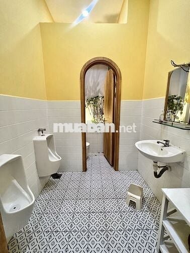 CHO THUÊ MẶT BẰNG SIÊU RỘNG ĐẸP 210M2 SẴN MÔ HÌNH NHÀ HÀNG 2 TẦNG