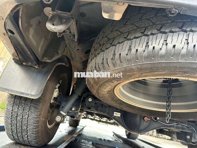 Toyota Fortuner 2024 2.4AT,máy dầu,màu nâu,40000km