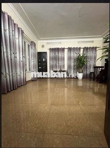 Tôi cần bán nhà 7tầng thang máy full nộithất mặt ngõ Huỳnh Thúc kháng