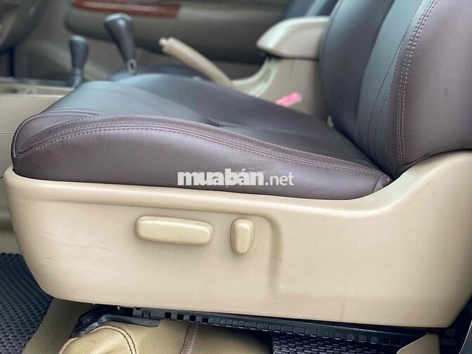 Toyota Fortuner 2009 2.7V 4x4 - 125000 km