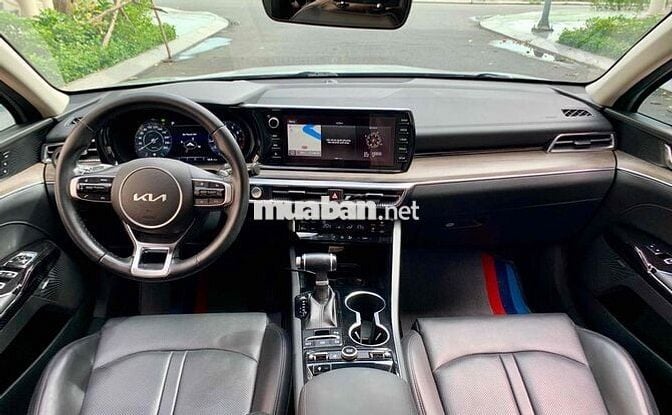 KIA K5 Premium 2022 giá hợp lý hỗ trợ góp