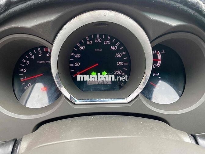 Toyota Fortuner 2009 2.7V 4x4 - 125000 km