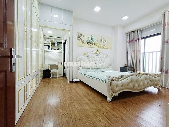 Chính chủ cần bán CH CT3 C'LAND, 81 Lê Đức Thọ,128m2,3N,2WC,giá9.75 tỷ