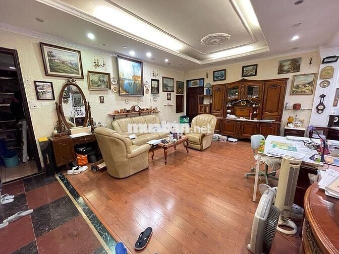 Chính chủ cần bán CH CT3 C'LAND, 81 Lê Đức Thọ,128m2,3N,2WC,giá9.75 tỷ