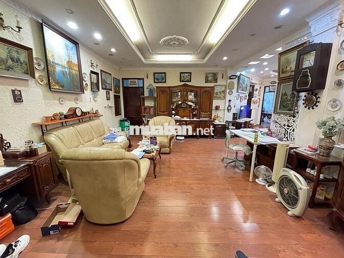 Chính chủ cần bán CH CT3 C'LAND, 81 Lê Đức Thọ,128m2,3N,2WC,giá9.75 tỷ