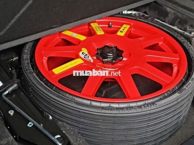 Porsche Macan Turbo 2.0 mua Full option Hãng 1 CHỦ