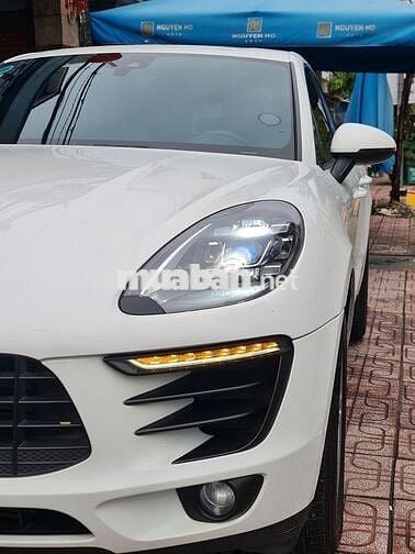 Porsche Macan Turbo 2.0 mua Full option Hãng 1 CHỦ