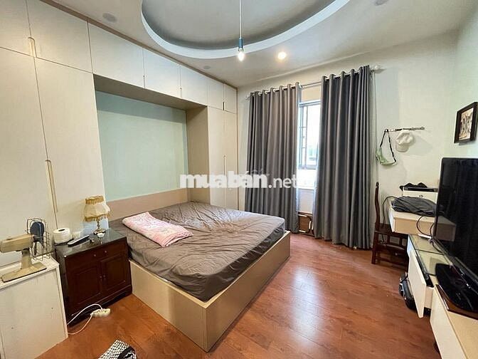 Chính chủ cần bán CH CT3 C'LAND, 81 Lê Đức Thọ,128m2,3N,2WC,giá9.75 tỷ