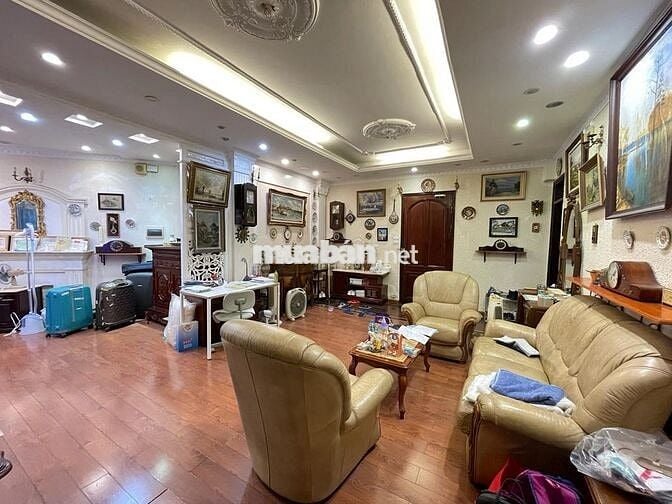 Chính chủ cần bán CH CT3 C'LAND, 81 Lê Đức Thọ,128m2,3N,2WC,giá9.75 tỷ