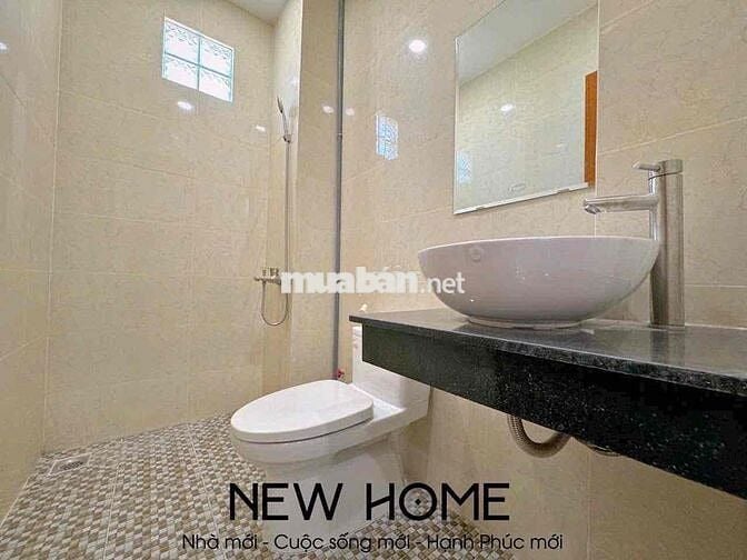 🏡 Studio 40m² ngay Phan Xích Long – ban công thoáng, full nội thất cao