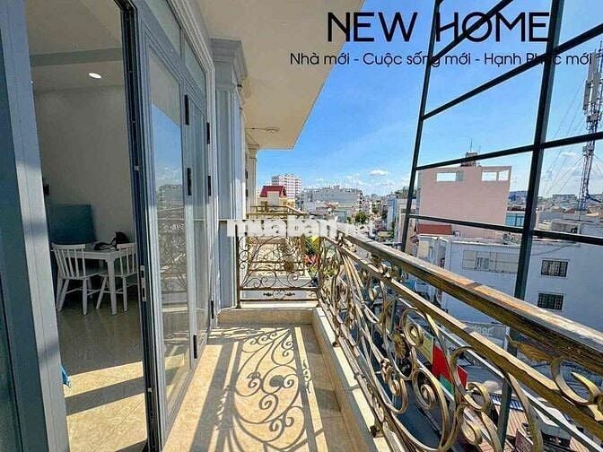 🏡 Studio 40m² ngay Phan Xích Long – ban công thoáng, full nội thất cao