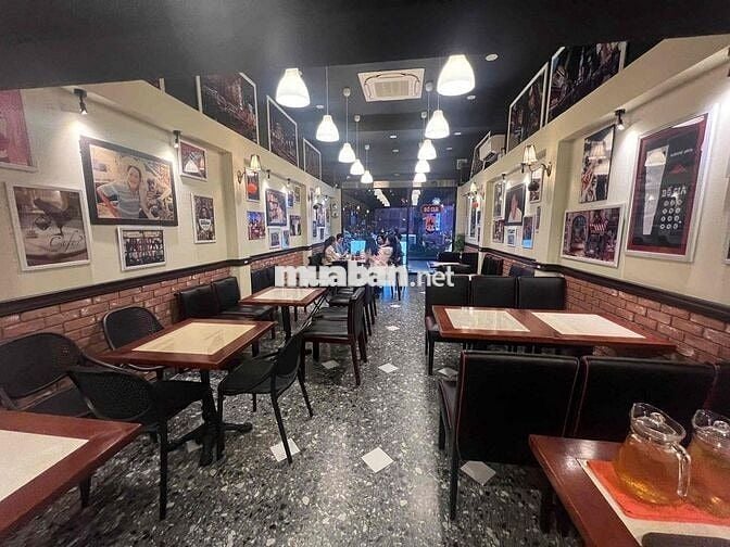 SÁNG QUÁN ĂN NHÀ HÀNG - ĐƯỜNG TRẦN HƯNG ĐẠO. QUẬN 1