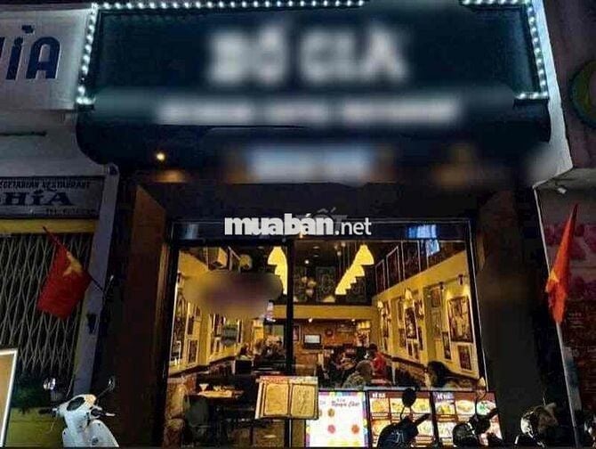 SÁNG QUÁN ĂN NHÀ HÀNG - ĐƯỜNG TRẦN HƯNG ĐẠO. QUẬN 1