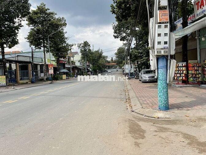 Bán nhà tại Dĩ An, Bình Dương, 2,55 tỷ, 64m2, sổ hồng riêng, 3PN, 2WC