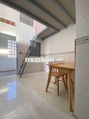 DUPLEX GÁC CAO, SIÊU RỘNG TẠI HOÀNG DIỆU 2, NGAY GẦN ĐẠI HỌC NGÂN HÀNG