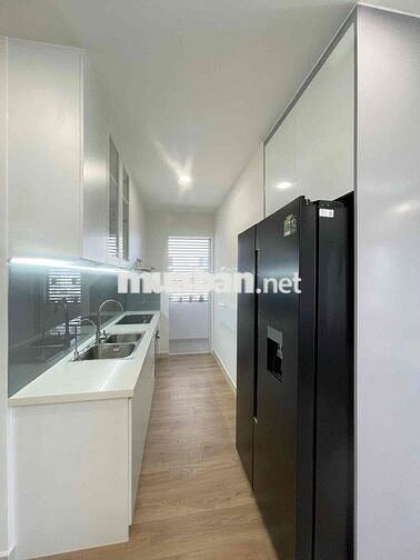 Lavita Charm 2 phòng ngủ cho thuê full nội thất, view thoáng mát 12tr