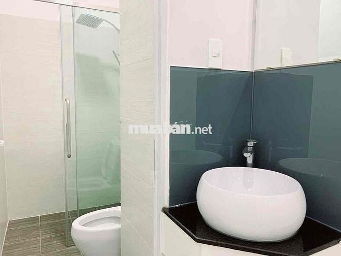 Siêu Phẩm Căn Hộ Layout 1PN Ban Công Rộng Thoáng Với Dàn Bếp Chỉnh Chu