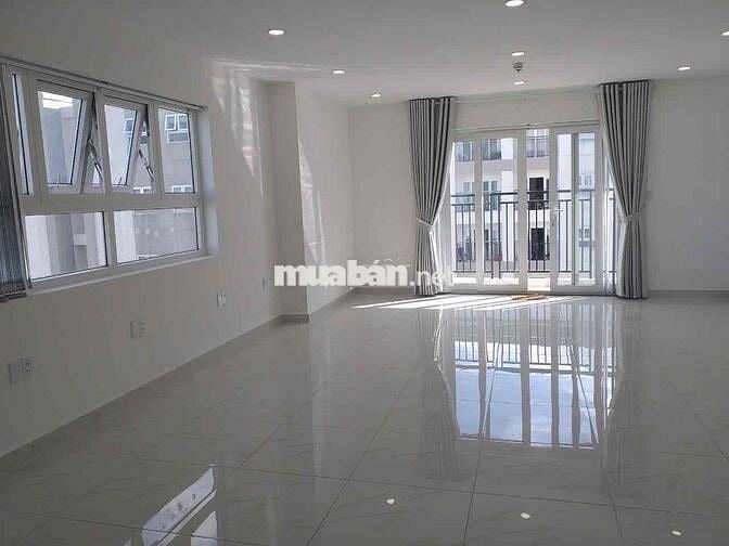 [Hot] Richmond cho thuê 3 phòng ngủ có đủ nội thất, view thoáng 17.5tr