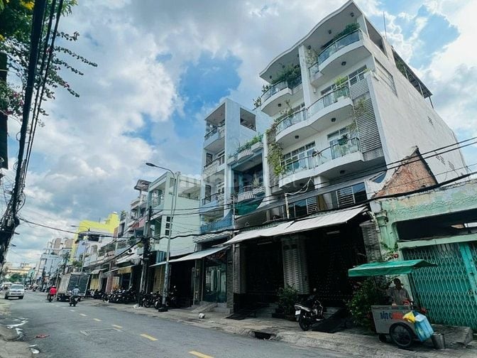 Chính chủ bán nhà mặt tiền nhà kết cấu 4 lầu tiện kinh doanh mua bán