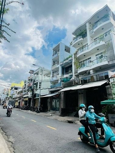 Chính chủ bán nhà mặt tiền nhà kết cấu 4 lầu tiện kinh doanh mua bán