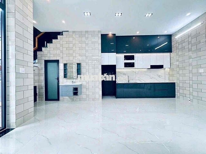 HẾT ĐƯỜNG XOAY SỞ CHỦ CẦN BÁN GẤP TRẢ NỢ NGÂN HÀNG CĂN NHÀ MỚI TINH