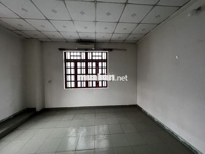 Bán nhà 1 trệt 2 lầu khu dân cư Đại Quang