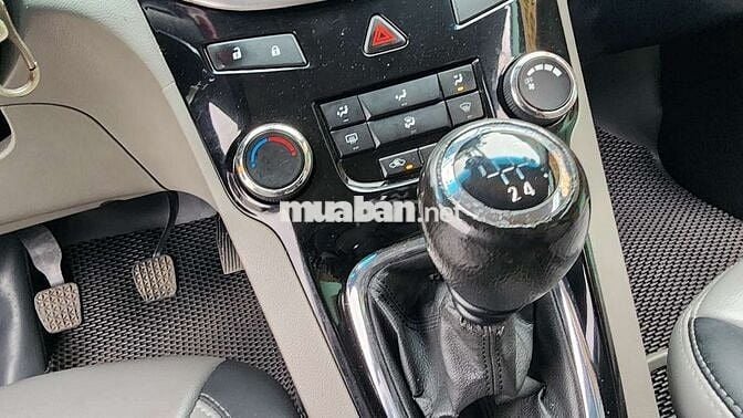 Chevroler Orlando 2012 LT 1.8 - 82000 km