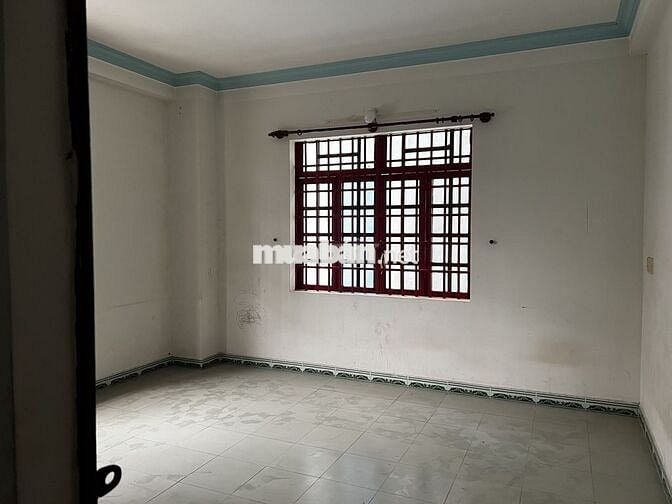 Bán nhà 1 trệt 2 lầu khu dân cư Đại Quang