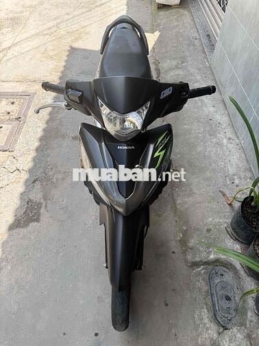 RSX Fi đời 2019 xe đẹp máy zin êm đúng chủ 12tr5