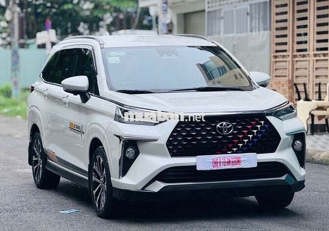 Toyota Veloz Cross Top 2024 như mới