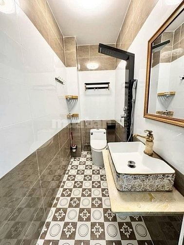 BÁN NHÀ THỦ ĐỨC - HẺM 5M Ô TÔ NGỦ TRONG NHÀ