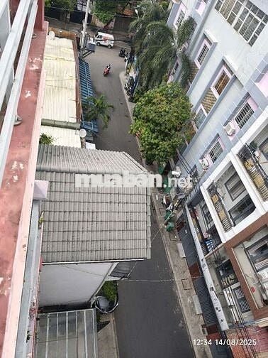 CHO THUÊ NHÀ 1 TRỆT + 1 LỬNG và 3 LẦU( DTSD 400M2),  P.13, Q.TÂN BÌNH